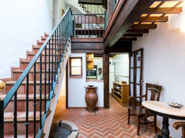 Historic House In The City Center Sevilla Exterior foto